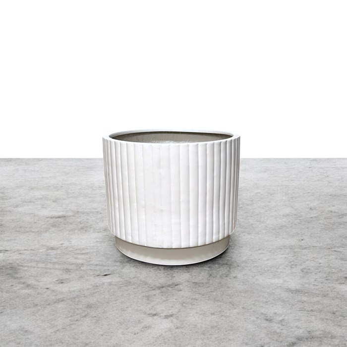 Picture of Balmoral Corrugated Cylinder White 25x21cm